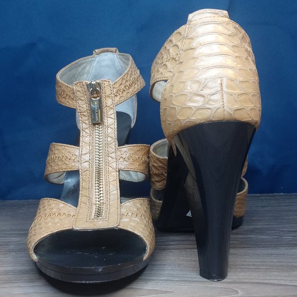 Michael Kors | Berkley | Size 11 M - Picture 2 of 3